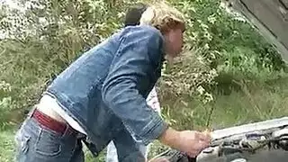 مشهد دش ذهبي لملء الحلق إكس إكس إكس