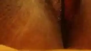 ألفاظ نابية ومشاهد إباحية عالية الجودة