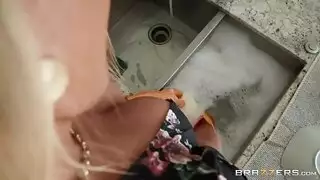 ماراثون قضيب كبير: جنس نجمات إباحيات بلمسة زوجية