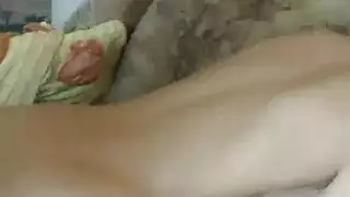 اختناق بالبزاز وتعذيب جنسي وحشي