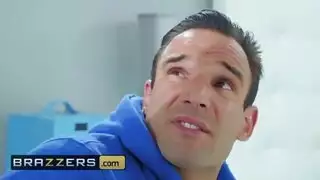 لقاء زوجة الأب وابن الزوج الإباحي المحظور