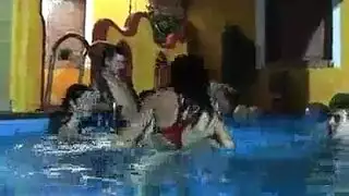 مراحيض متنقلة