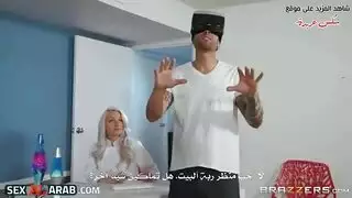 ابنِ فتاة لممارسة الجنس معها في هذا العالم الافتراضي الإباحي