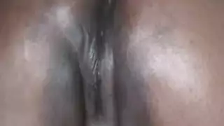 الزنجي كبير الذكر وإلهة متحولة في إيلاج مزدوج