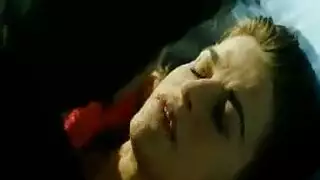 اخت و آخر في أبيت نيك