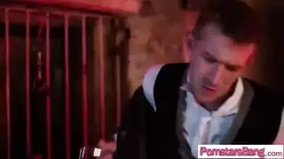 أطعم فتحاتي بقضيبك