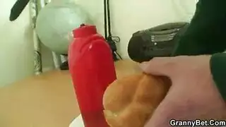 فيديو مؤرشف لشباب يمارسون الجنس الجماعي