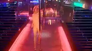 احصل على هذا gif: نكاح ثديين غير متوقف وقذف داخلي
