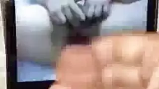 نائب الرئيس على الثدي جديلة كس إلى الفم