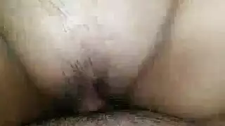 فتاة قبطية تمارس الجنس بزبرين، ترجمة عربية