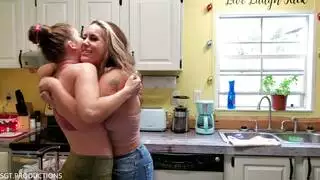 استخدام الرجل عاريا
