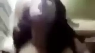 شرموطة مصرية هايجة تتناك