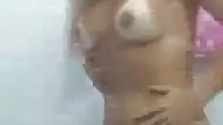 أم مغمى عليها وتُمارس معها الجنس مقطع مترجم