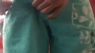 جماع جماعي لترانس جنسية مع ألعاب جنسية ضخمة