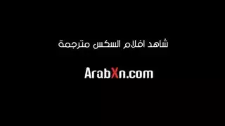 الام تعقب نبتها نيك مترجم