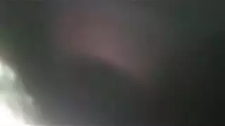 مؤخرة طبيعية ضخمة في مشهد إباحي صريح