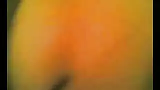 هايجة مع نفسها