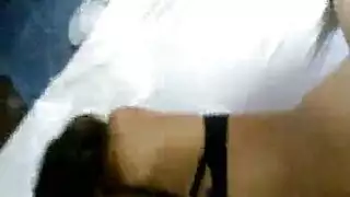 عاهات شرجيات إكس إكس إكس تأخذ زبًا ضخمًا