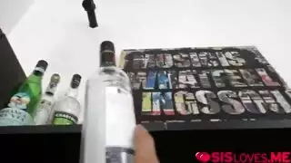 حركة كرتونية صريحة مع صوتيات إيروتيكية