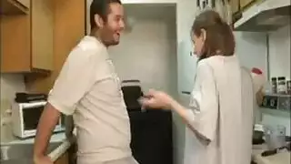 علاقة جنسية مع حيوانات حظيرة مع بنات ممتلئات