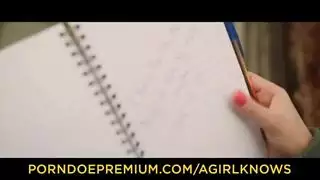  مراهقات مثلية ساخنة تتوق إلى كس