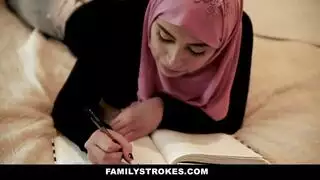 ممارسة الجنس مع الزوجة الأكثر جمالاً بطريقة عنيفة