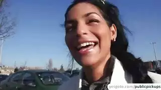 كل قضيب يعتقد أنه الأفضل في المدينة