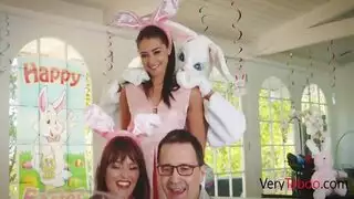شرج عنيف من رجل أكبر مع عاهرة مراهقة