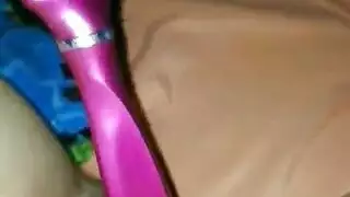 السيد يضاجع العاهرات الخاضعات مرتديات الوشاح بعنف