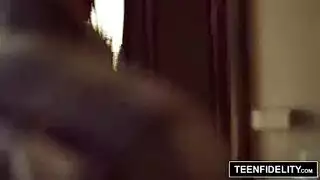 بارميلا واخوها