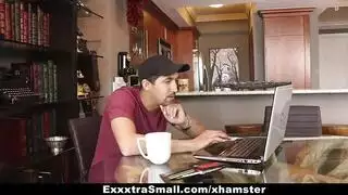 فتاة مسلمة محجبة: مكممة وشرجها يُدمر