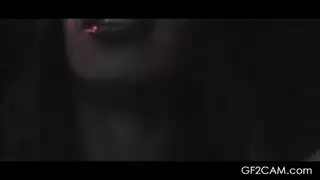 مشهد إكس إكس إكس: قضيب كبير يحرث فرج سمراء طماع