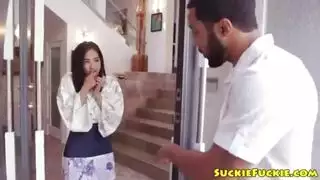 السدود السوداء والأبيض ، mothernin في ترينيتروود