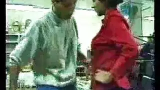 أحر فيديو بورن تركي: سيطرة على الخادمة الشبقية