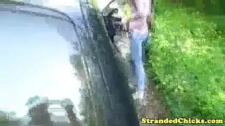 نيك ساخن في السيارة: ضخ بشغف وقذف ساخن