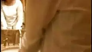 مص ساخن ورطب: ابتلاع المني من عضو صلب أملس