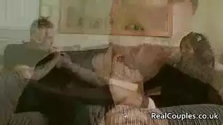 سحر الفتاة العاجية يجعله ينفجر فيلم إباحي قوي حتى النهاية