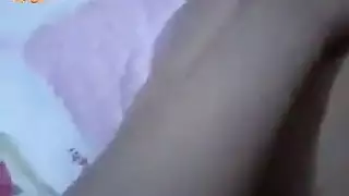 تضرب سبعه ونص وتدخل ايد الهون فى كسها