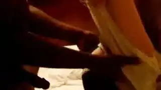 ثدييها الضخمان يتوسلان لقضيب إباحي ضخم