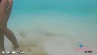 المدير ينخدع برغبات آريا سكاي المبللة مشهد إباحي كامل