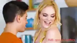 اجبرت على يك