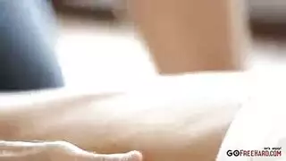 حلاوة لحس الفرج للفتاة و متعته للرجل و تهييج الزب