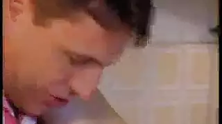 أفلام إباحية قديمة: أسرار عائلية مُطلَقة