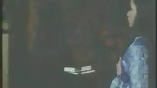 أفلام ألمانية إباحية قديمة: فيليشيا في مقاطع سادية واستمناء بالقذف