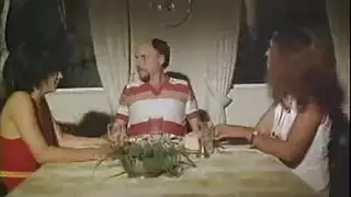 فيلم برازيلي كلاسيكي قديم: جوقة جنسية صاخبة لعائلة غزال