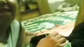 هزات جماعية صارخة من كوغر عراقية ذات خبرة