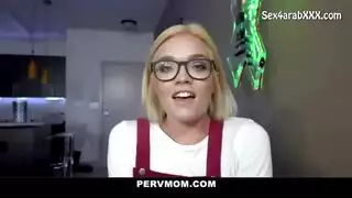 أم عربية تطلب سكس بورن عنيف