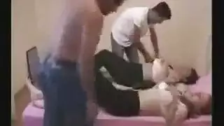 تبادل الزوجات العربيات الغريبات نكاح بمؤخرتين صعب وتنظيف القذف الداخلي