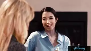 إغواء سافقي: فيلم بورن سحاقي كامل