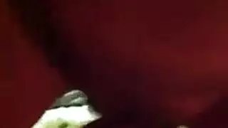 كس مراهقة فاتح البشرة يُنك بقوة في مشهد خشن